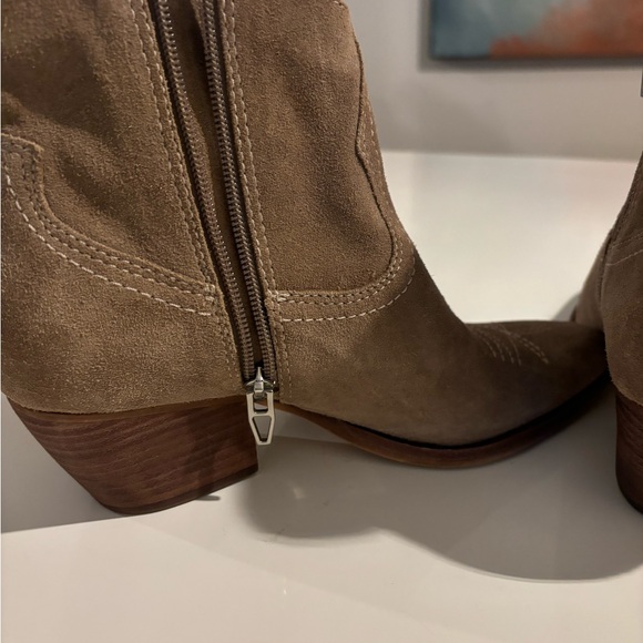 Dolce Vita - Western Style Ankle Boots - Picture 2 of 4